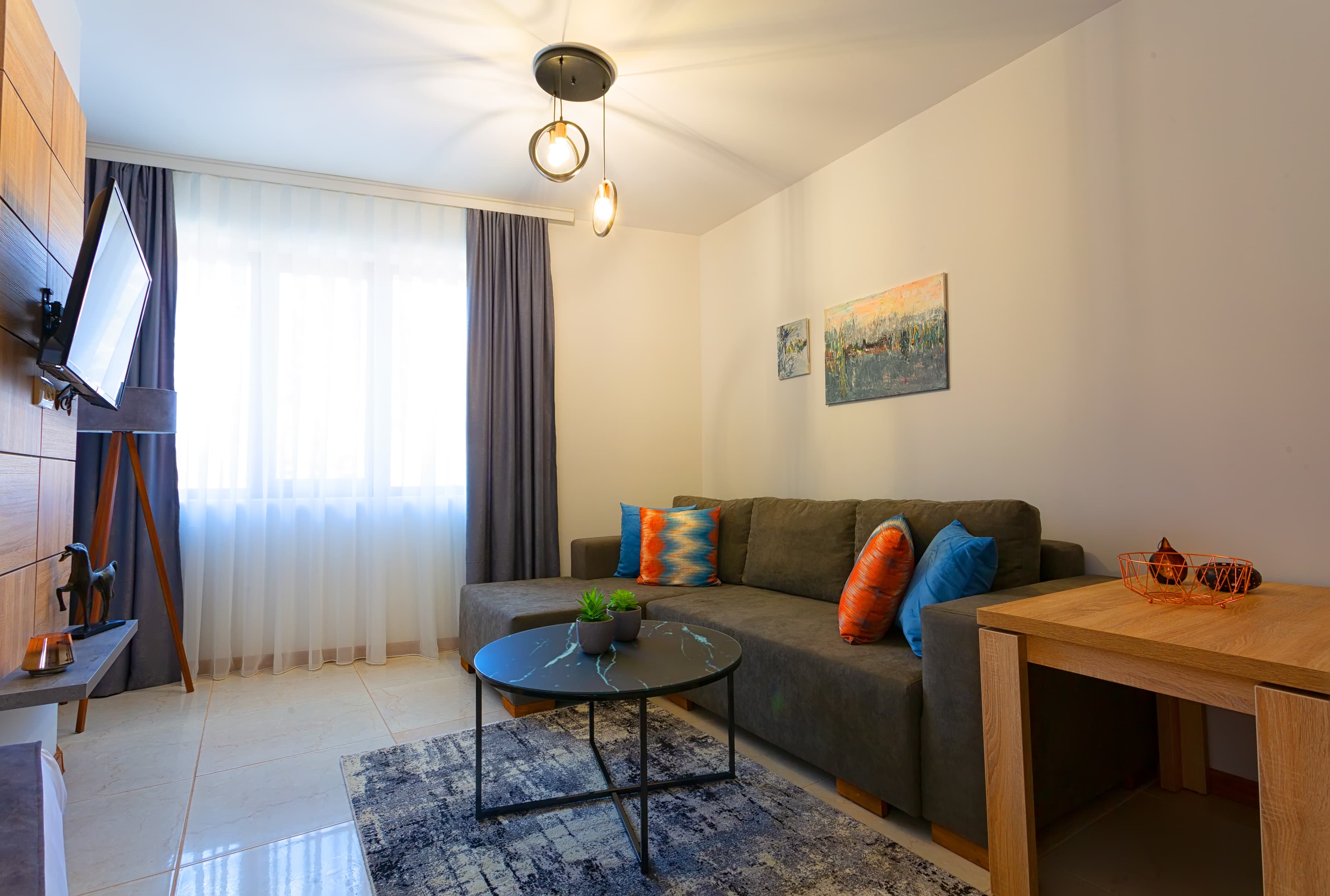 Studio Apartment 6 image 2